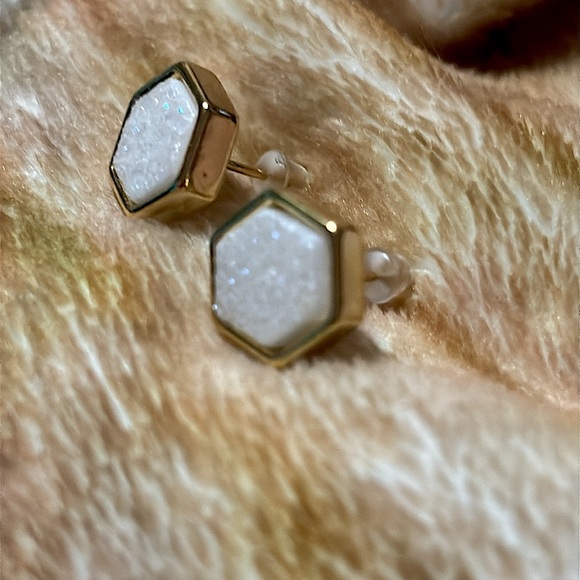 TreeHut - Gold and White Druzy Stud Earrings - Picture 7 of 8